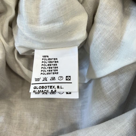 Boutique fuzzy tan pink Pom Pom bloomer shorts nwt 24 months - Picture 4 of 5